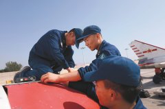 <strong>这种“高压”办理却程度上了年轻士兵们</strong>